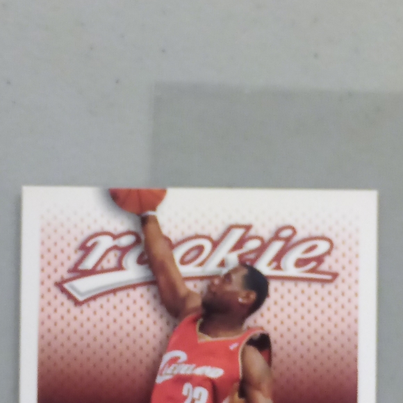 Lebron james rookie card - Picture 3 of 4